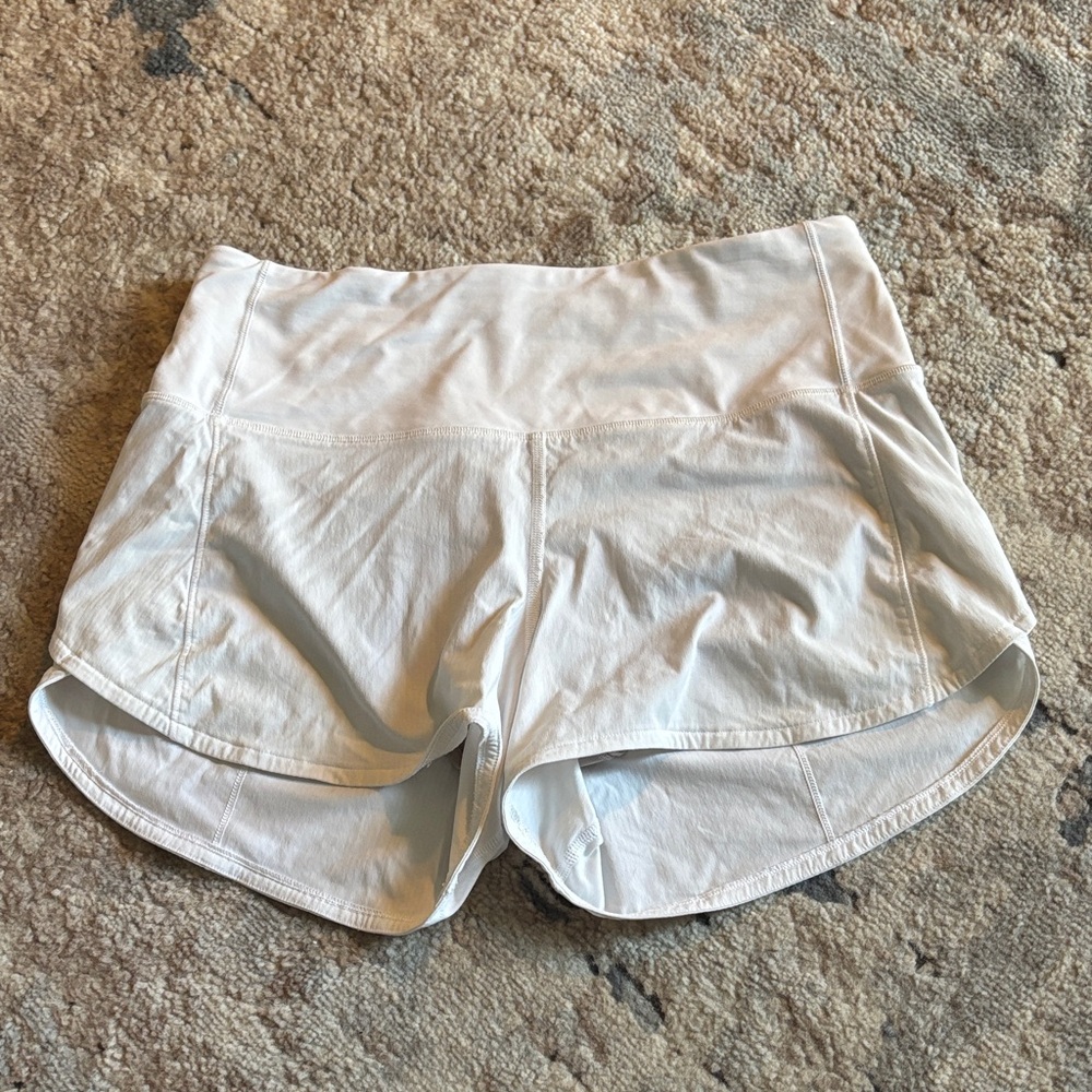 Lululemon Speed Up High Rise White Shorts size 6